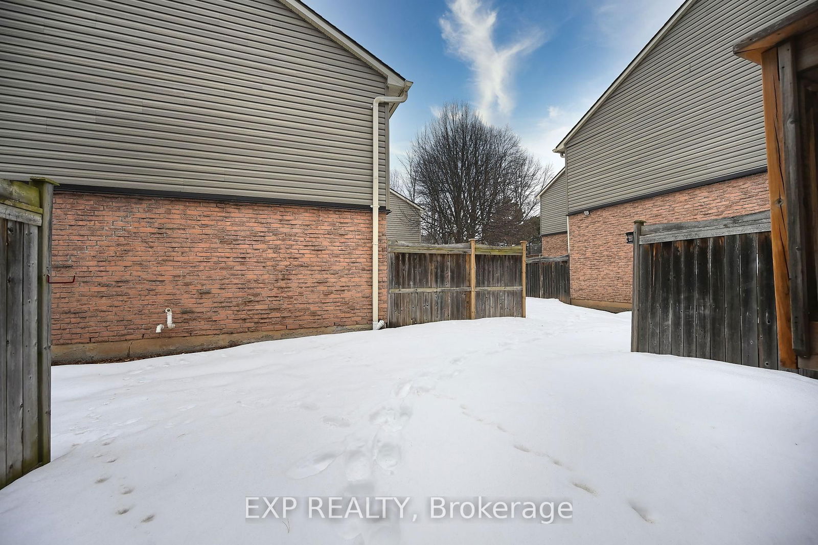 2766 Folkway Dr, unit 68 for sale