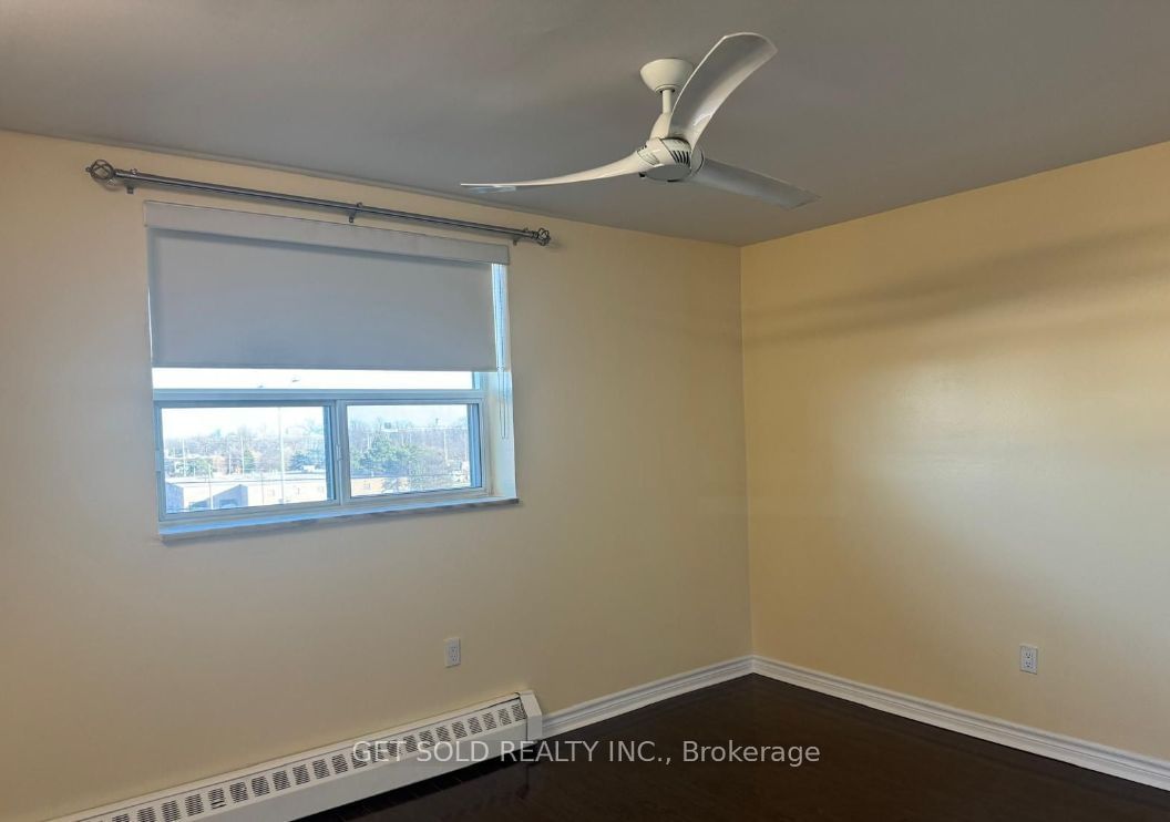 3533 Derry Rd E, unit 506 for rent