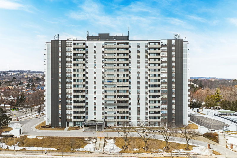 2055 UPPER MIDDLE Rd, unit 808 for sale