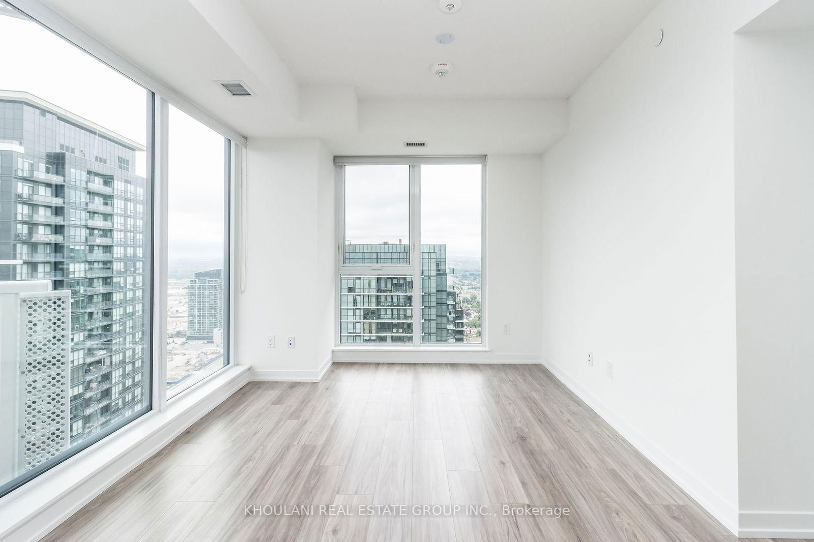 4065 Confederation Pkwy, unit 3910 for rent