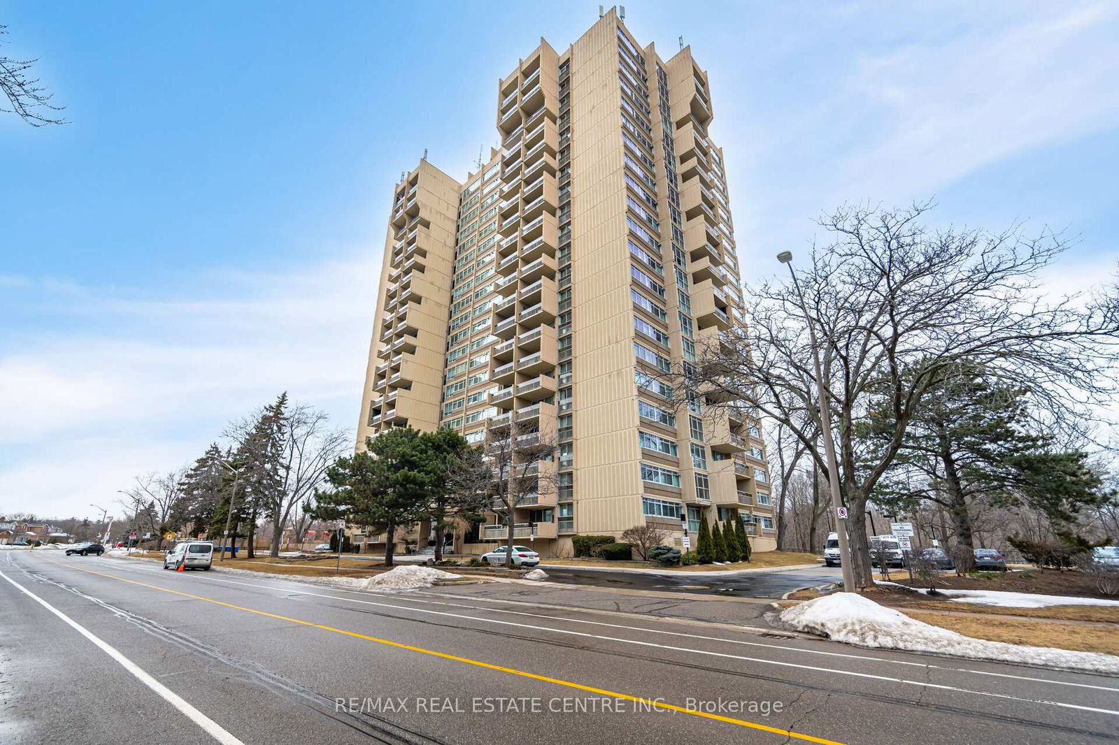 1359 White Oaks Blvd, unit 706 for sale