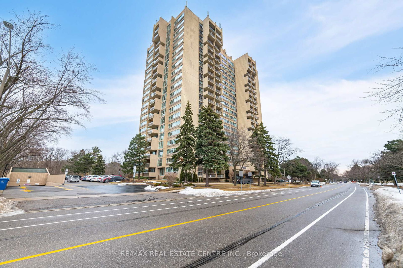 1359 White Oaks Blvd, unit 706 for sale