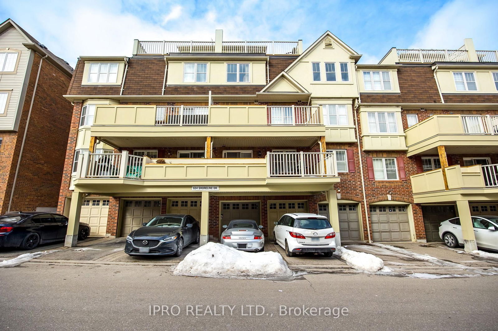 601 Shoreline Dr Townhomes, Mississauga, Toronto