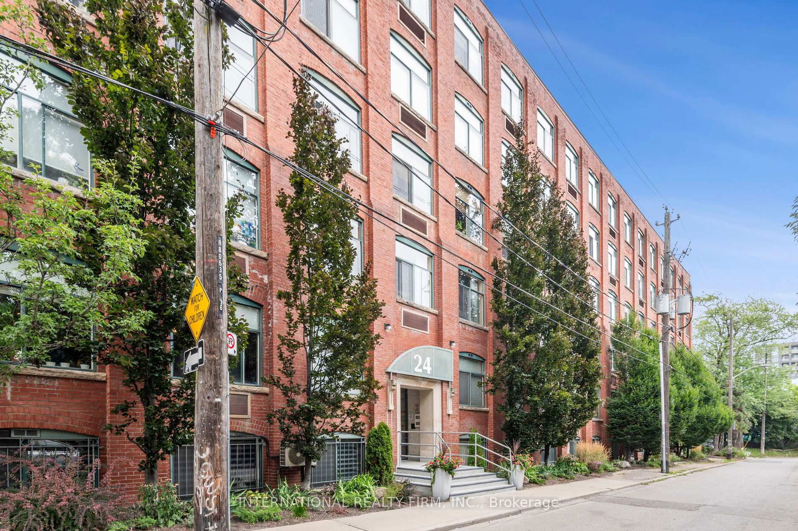 Noble Court Lofts, West End, Toronto