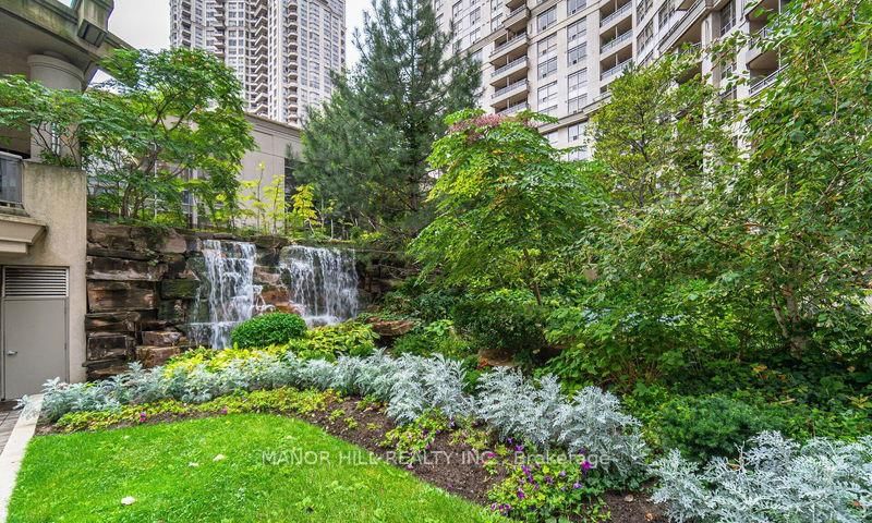 3880 Duke Of York Blvd, unit 318 for sale