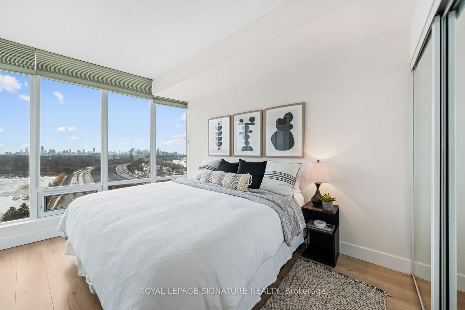 15 Windermere Ave, unit 1805 for sale