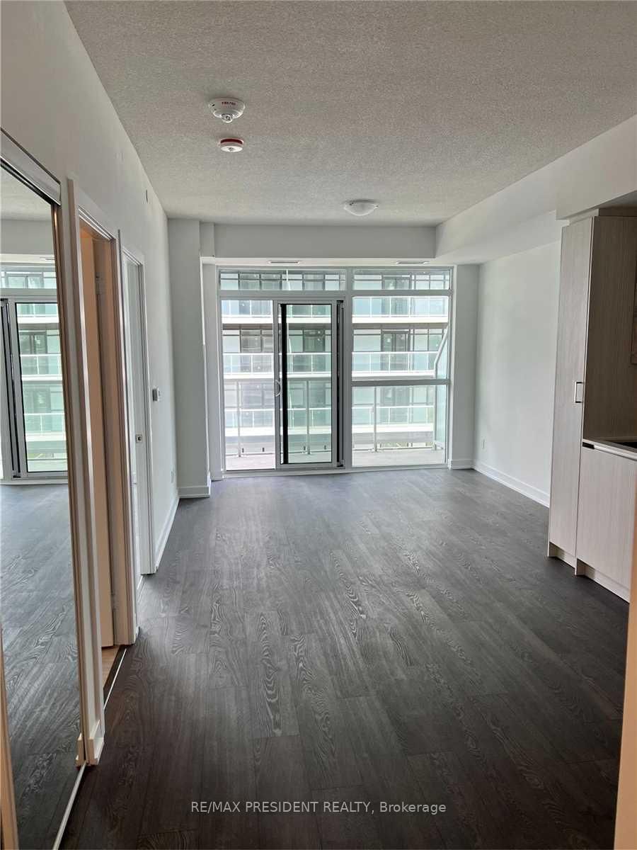 251 Manitoba St, unit 714 for rent