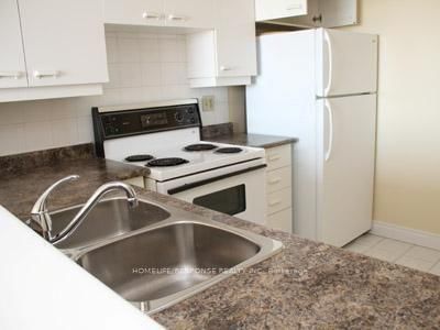 55 ELM Dr W, unit 903 for rent