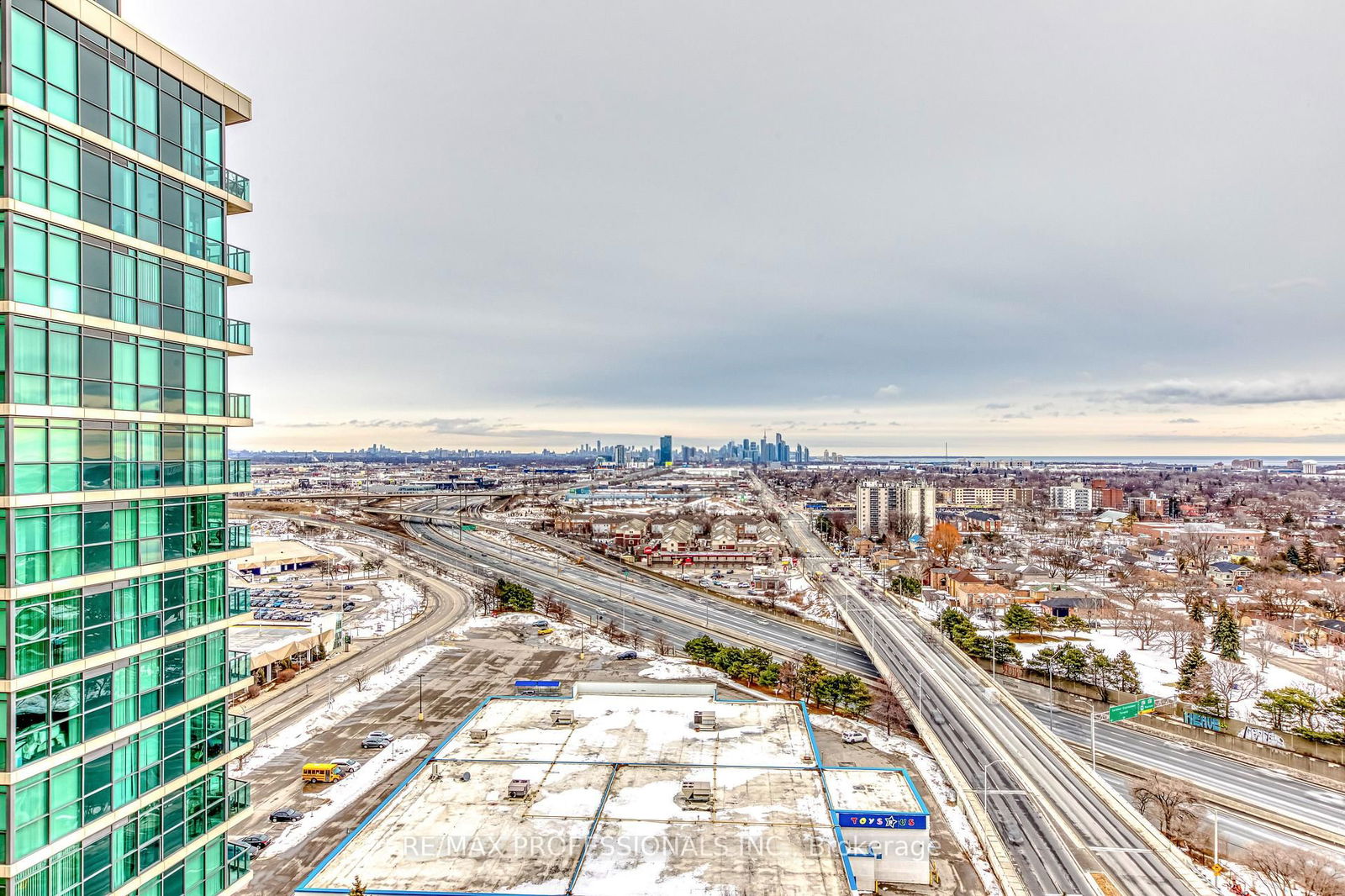 One Sherway Tower Three Condos, Etobicoke, Toronto