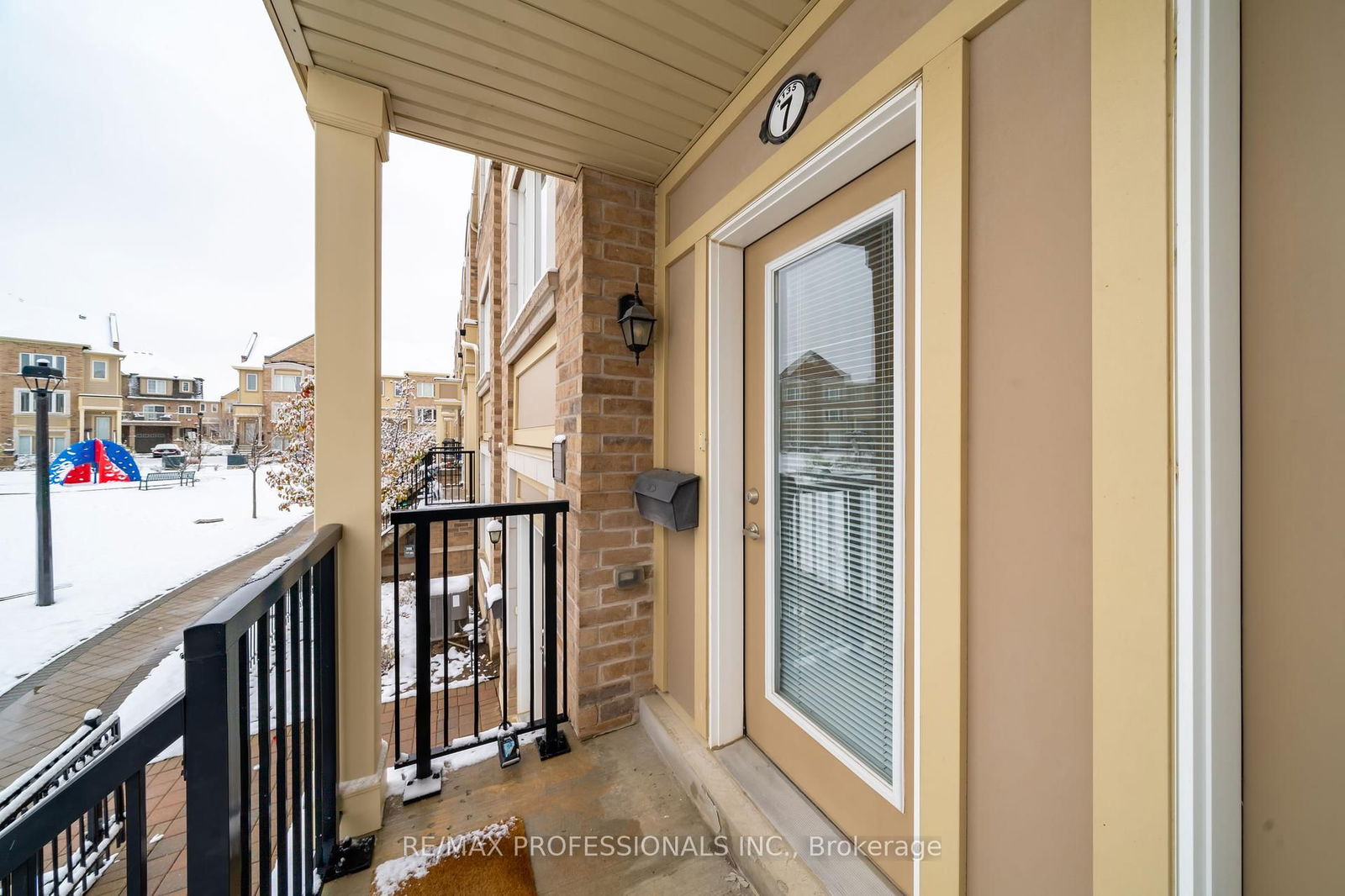 3135 Boxford Cres, unit 7 for sale