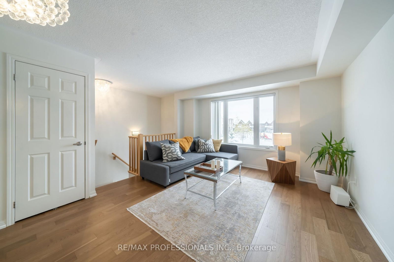 3135 Boxford Cres, unit 7 for sale