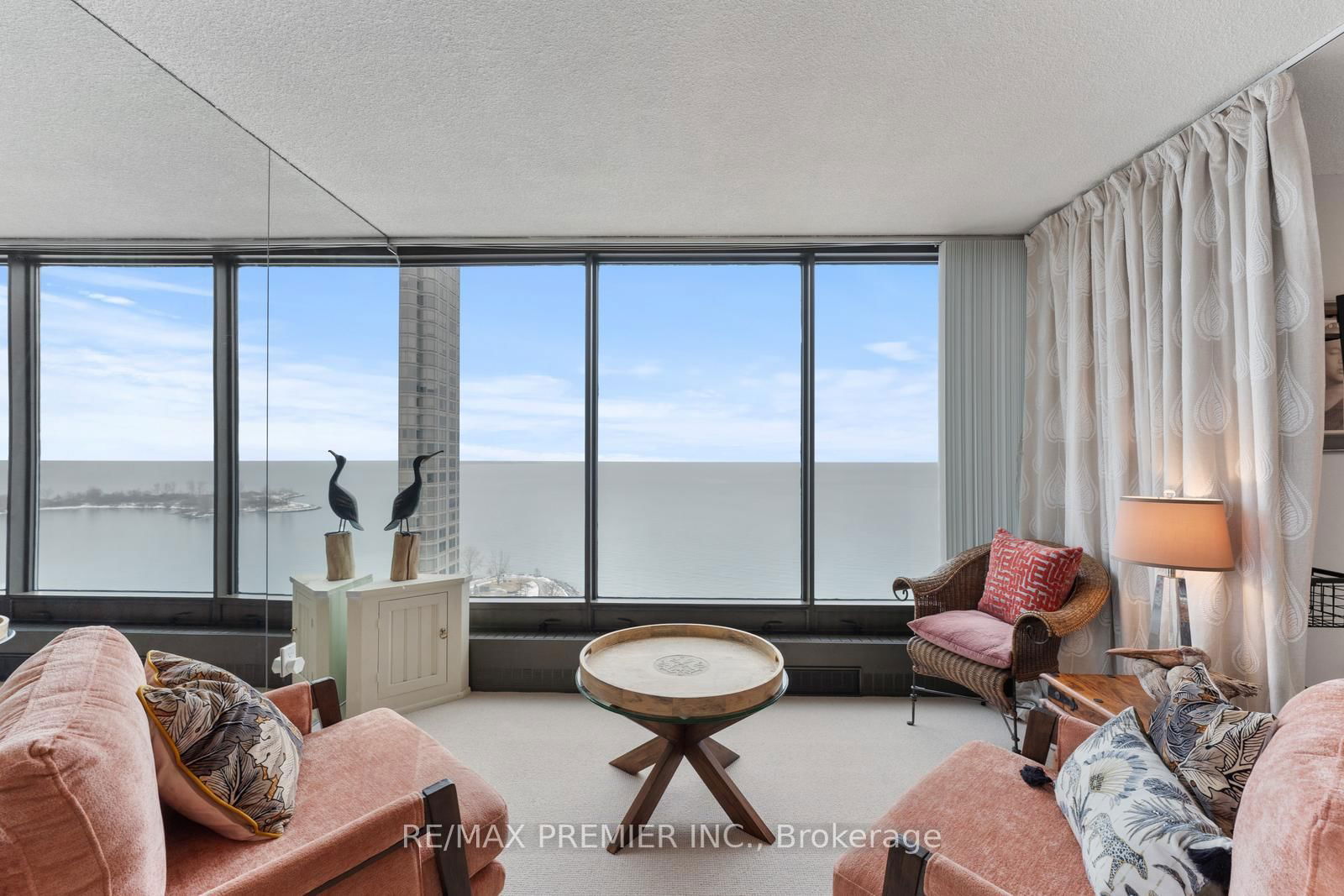 2045 Lake Shore Blvd W, unit 2103 for sale