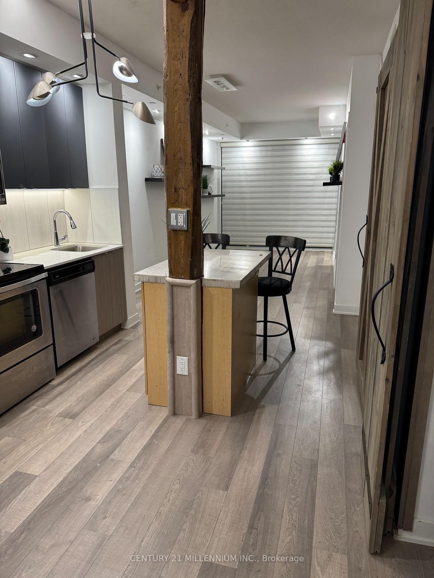 5240 Dundas St, unit B215 for sale