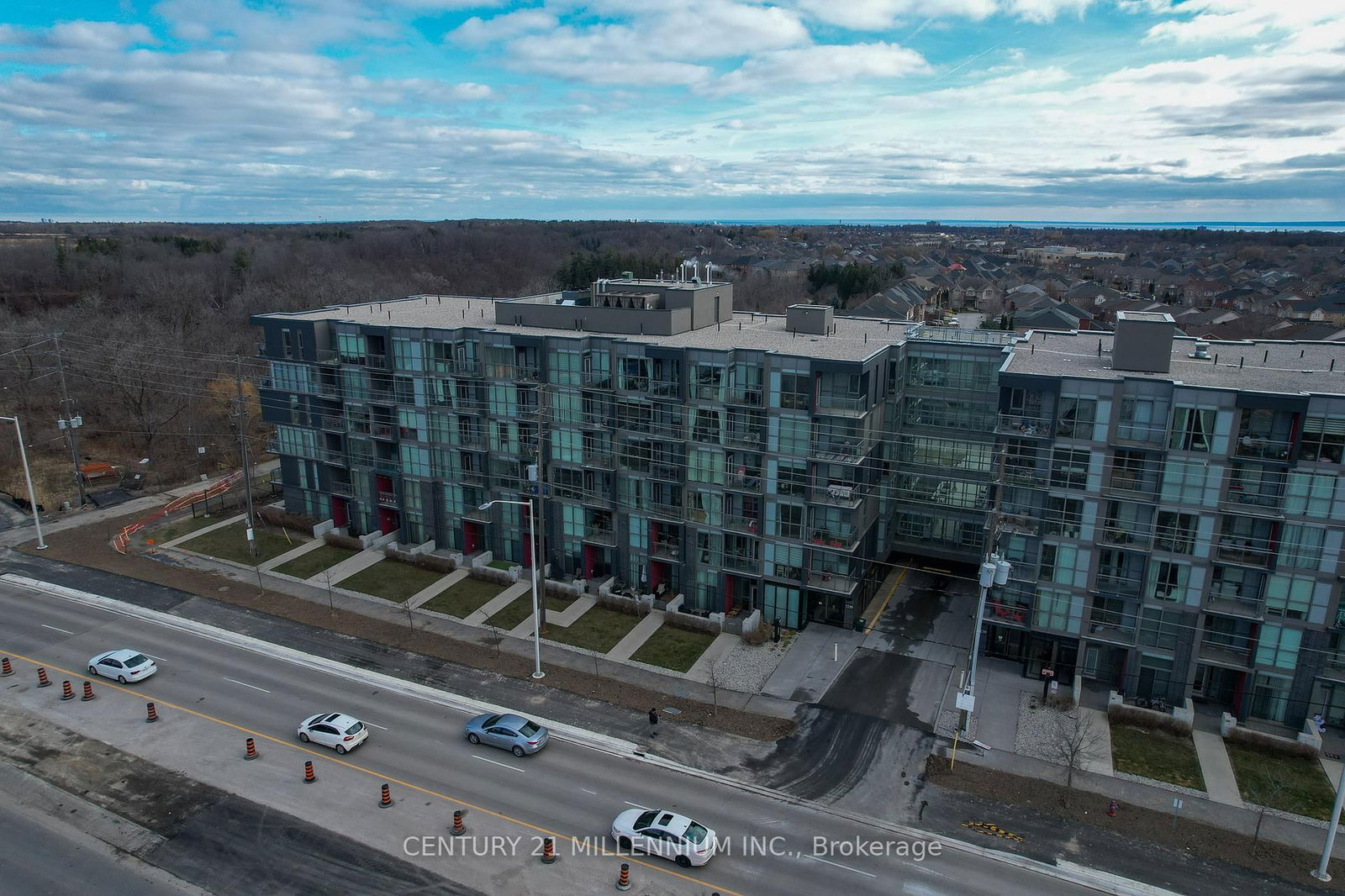 5240 Dundas St, unit B215 for sale