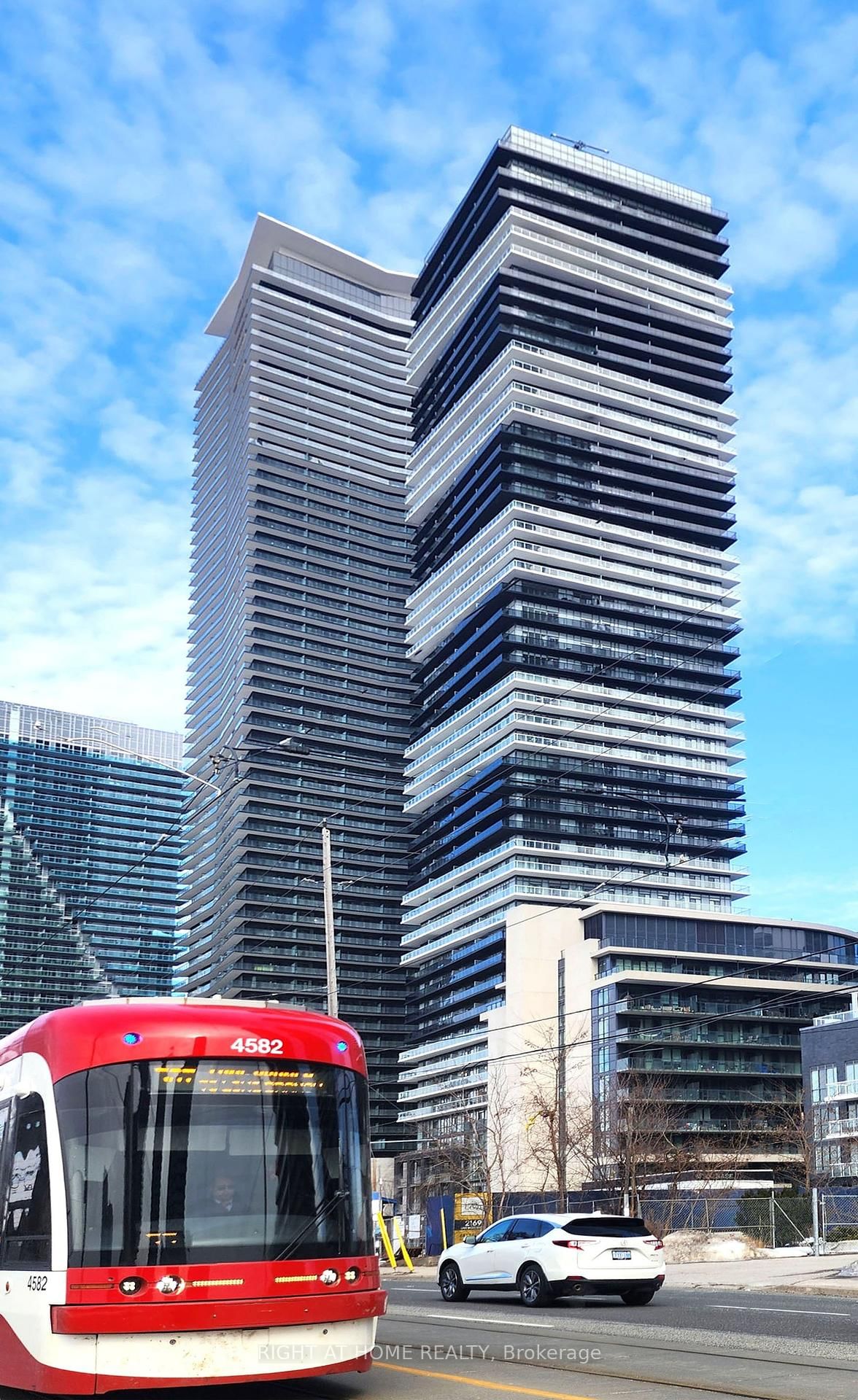 Lago at the Waterfront Condos, Etobicoke, Toronto