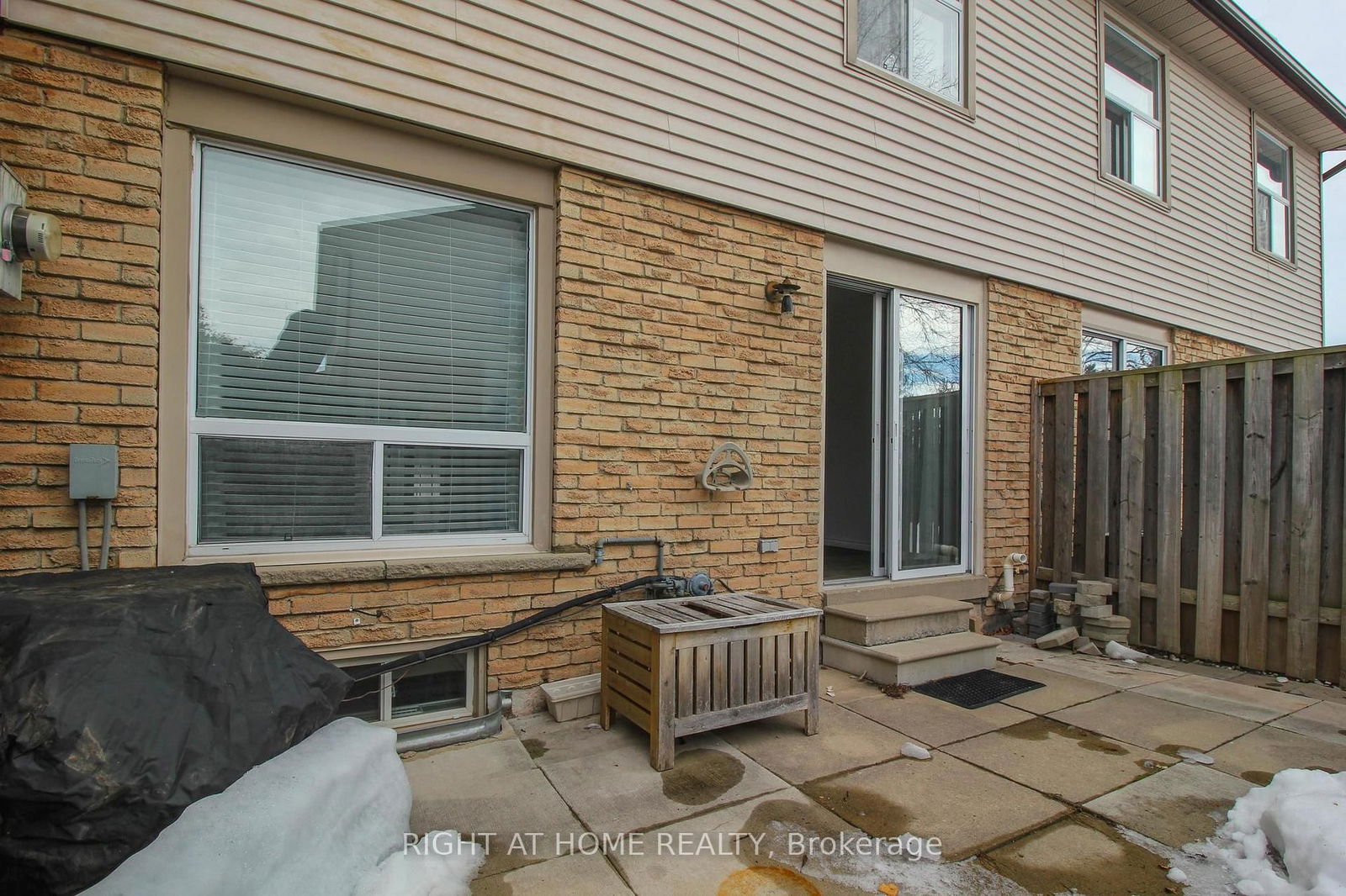 6100 Montevideo Road Townhomes, Mississauga, Toronto