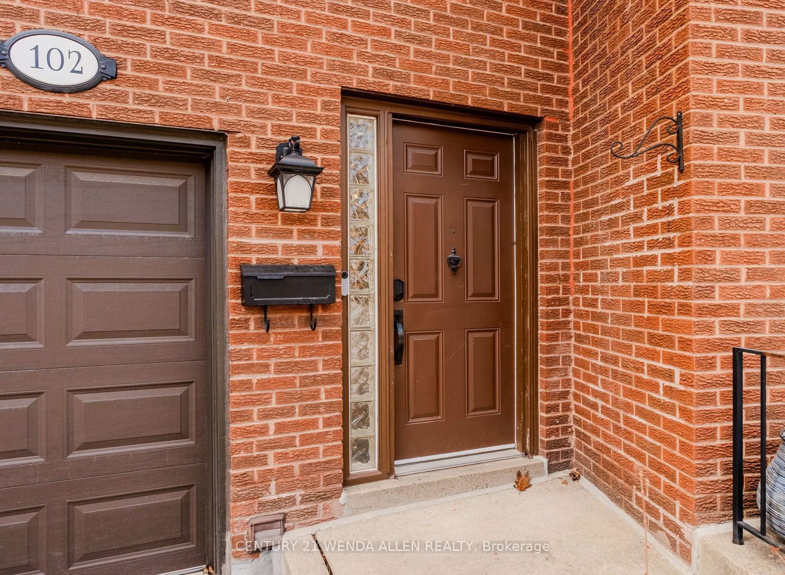 3395 Cliff Rd Townhomes, Mississauga, Toronto