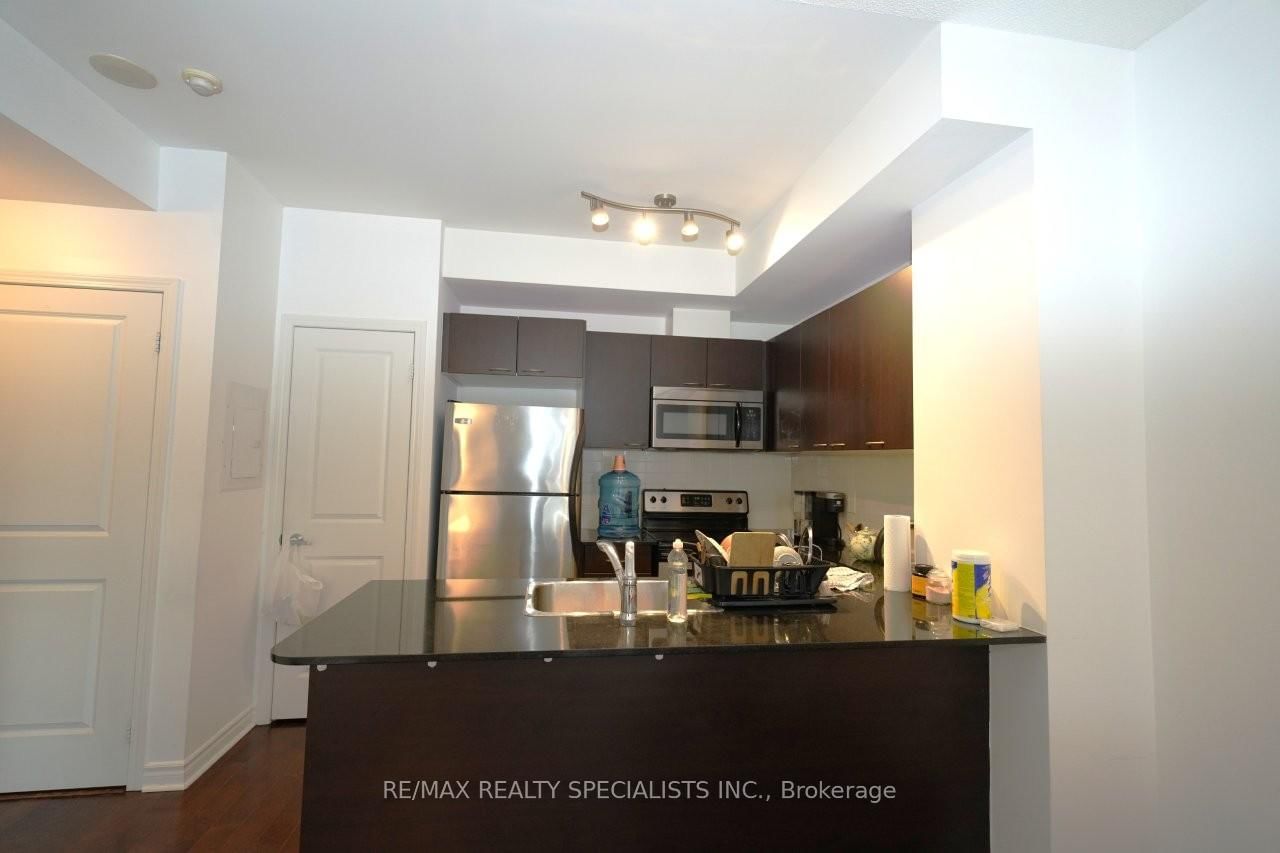 385 Prince of Wales Dr, unit 701 for rent