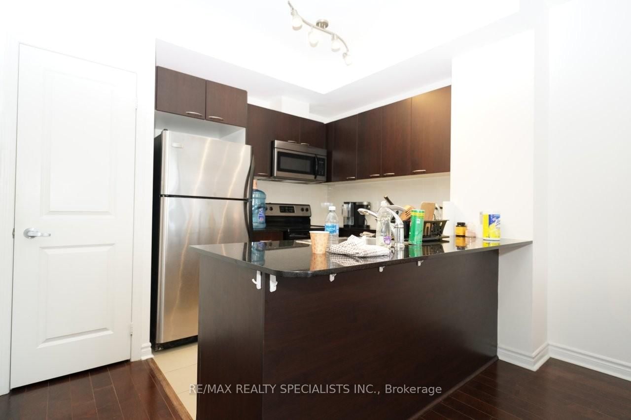 385 Prince of Wales Dr, unit 701 for rent