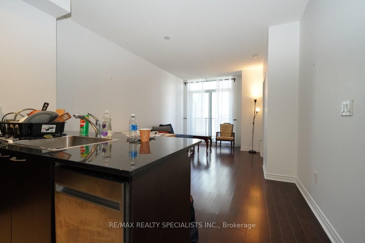 385 Prince of Wales Dr, unit 701 for rent