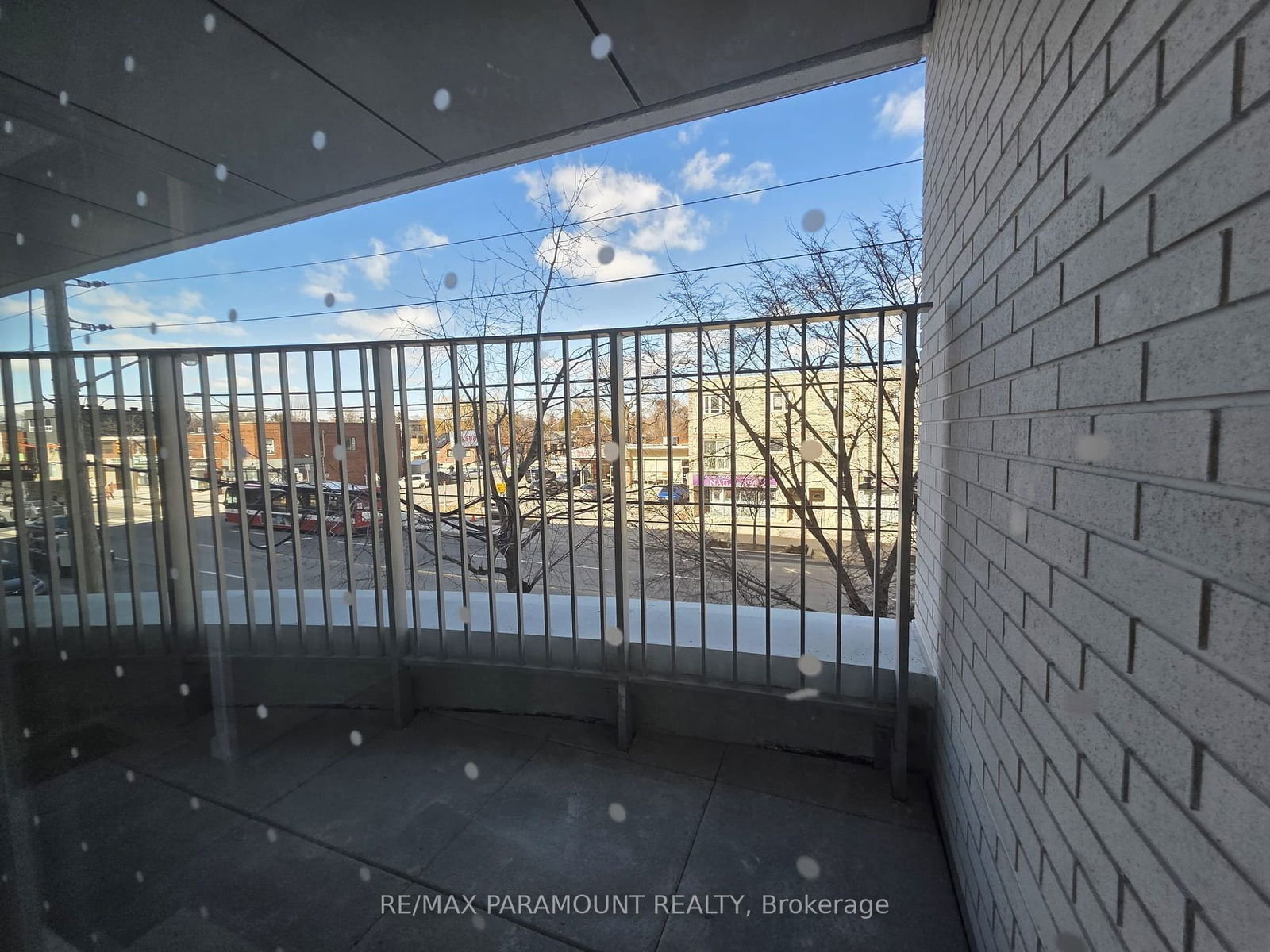 689 The Queens Way, unit 221 for rent