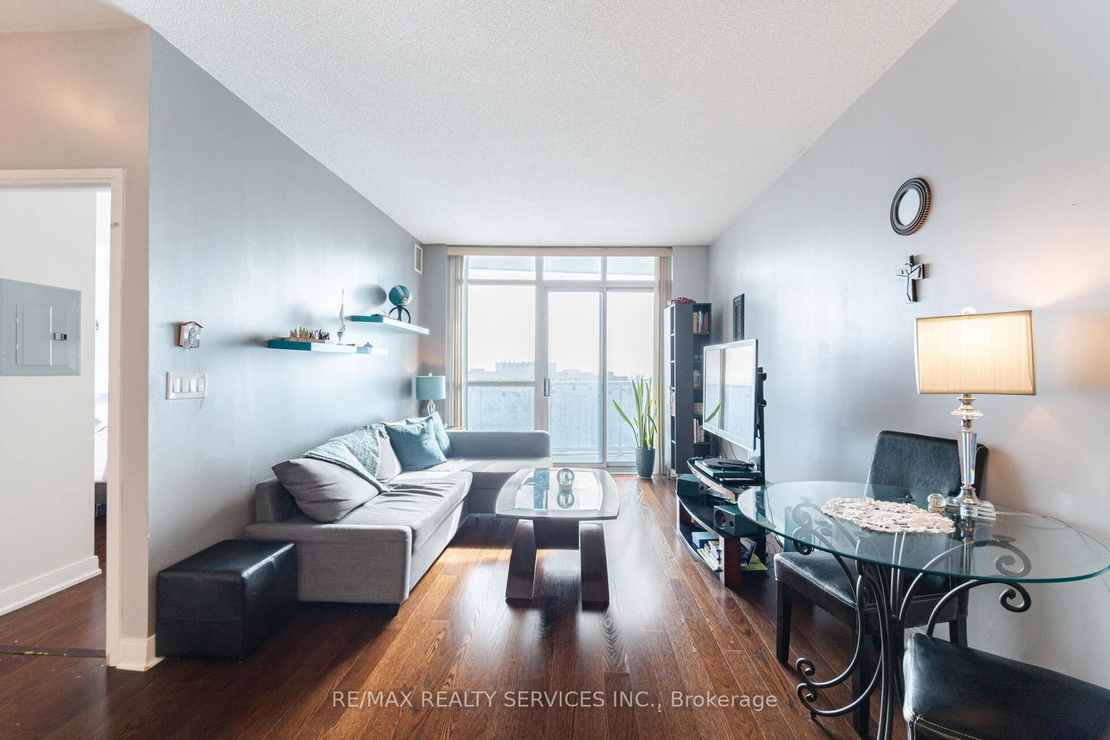 80 Absolute Ave S, unit 2204 for rent