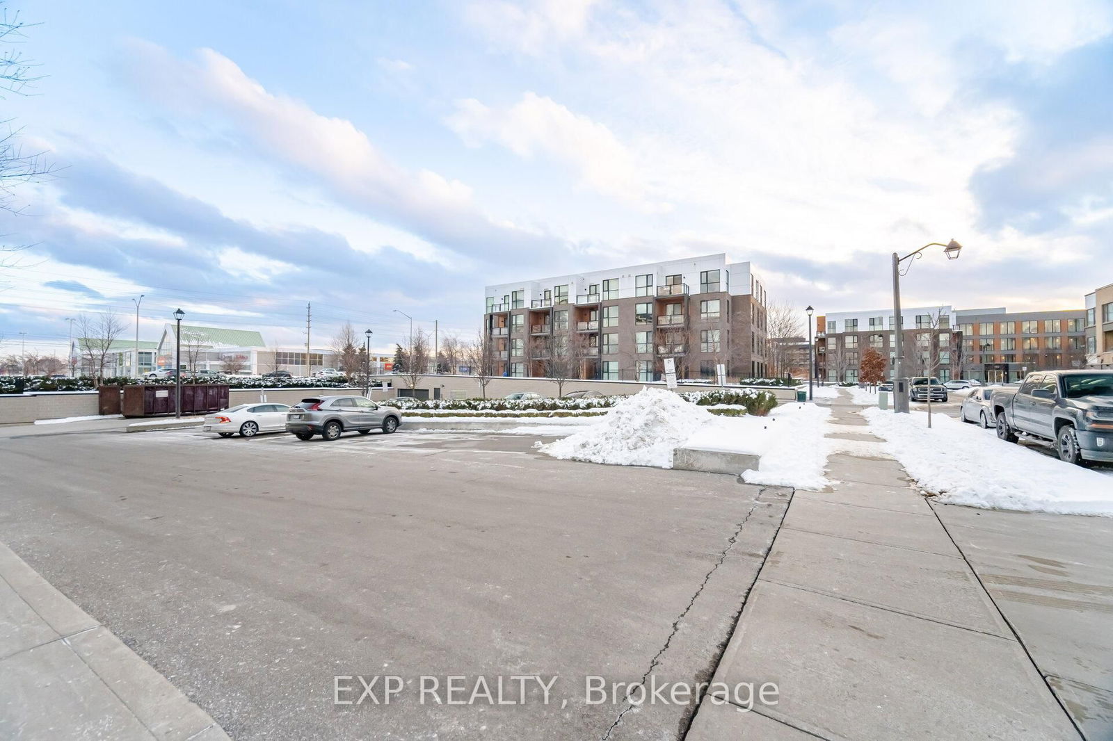 Trafalgar Landing Condos, Oakville, Toronto