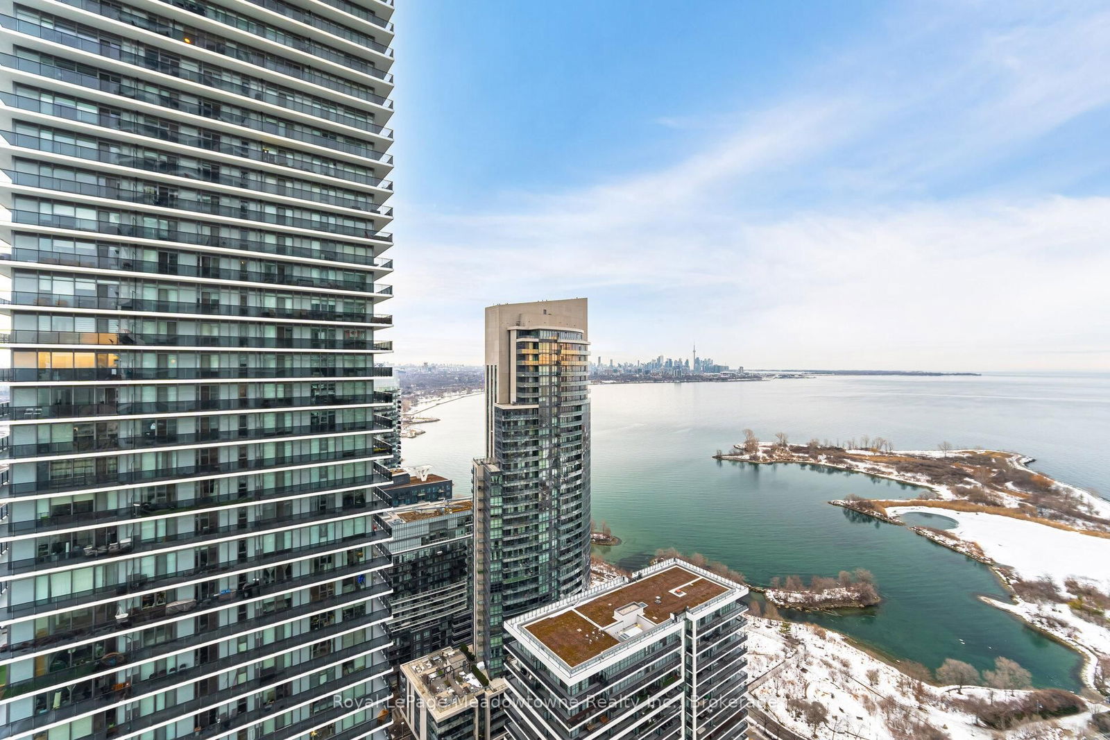 33 Shore Breeze Dr, unit 3504 for sale