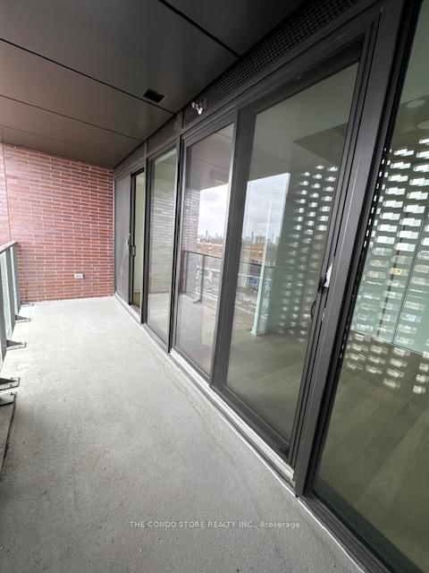 2625 Dundas St W, unit 609 for rent