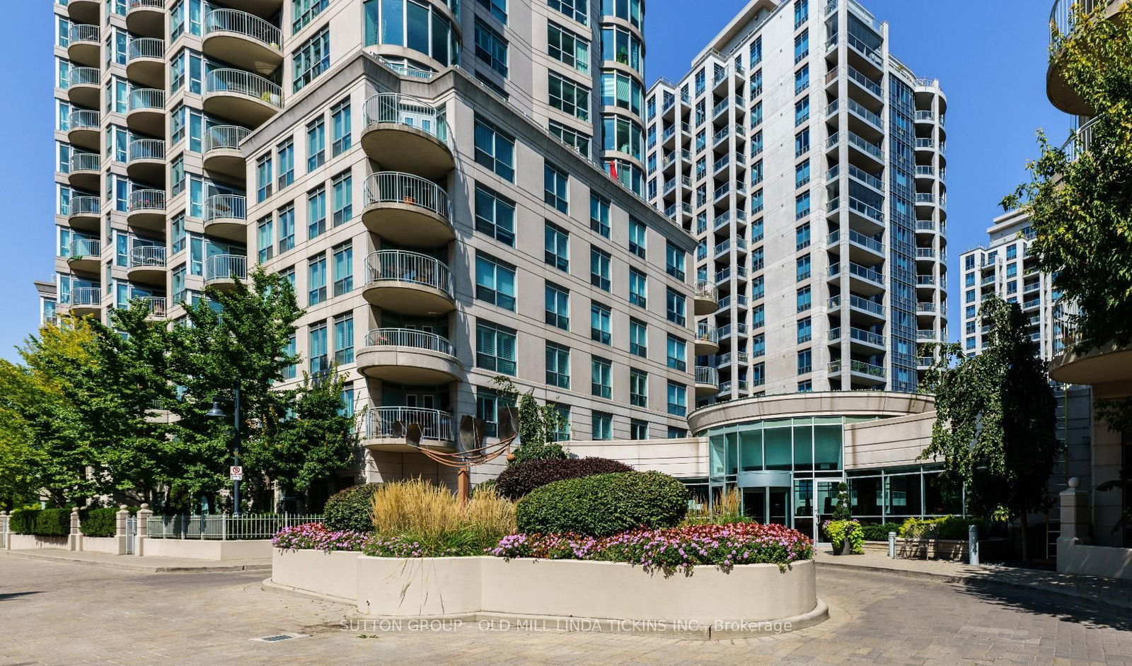 2111 Lake Shore Blvd W, unit LPH08 for sale