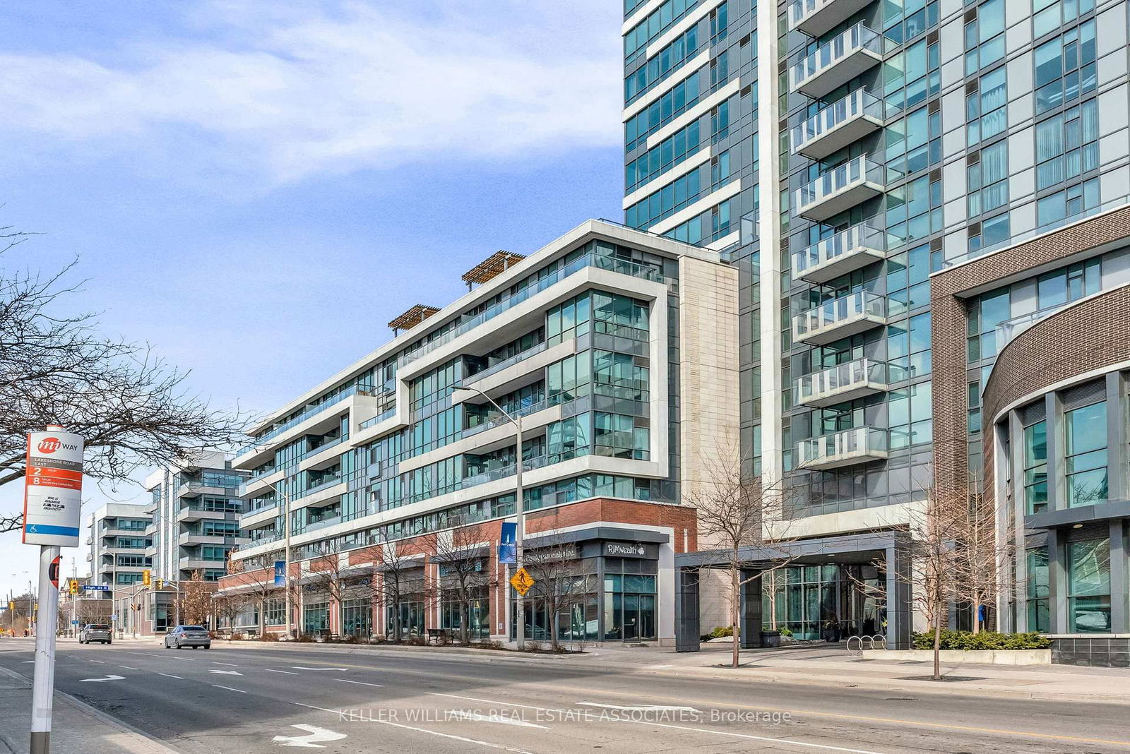 1 Hurontario St, unit 609 for sale