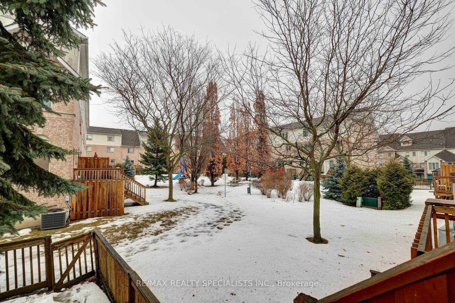 1050 Bristol Road Townhomes, Mississauga, Toronto