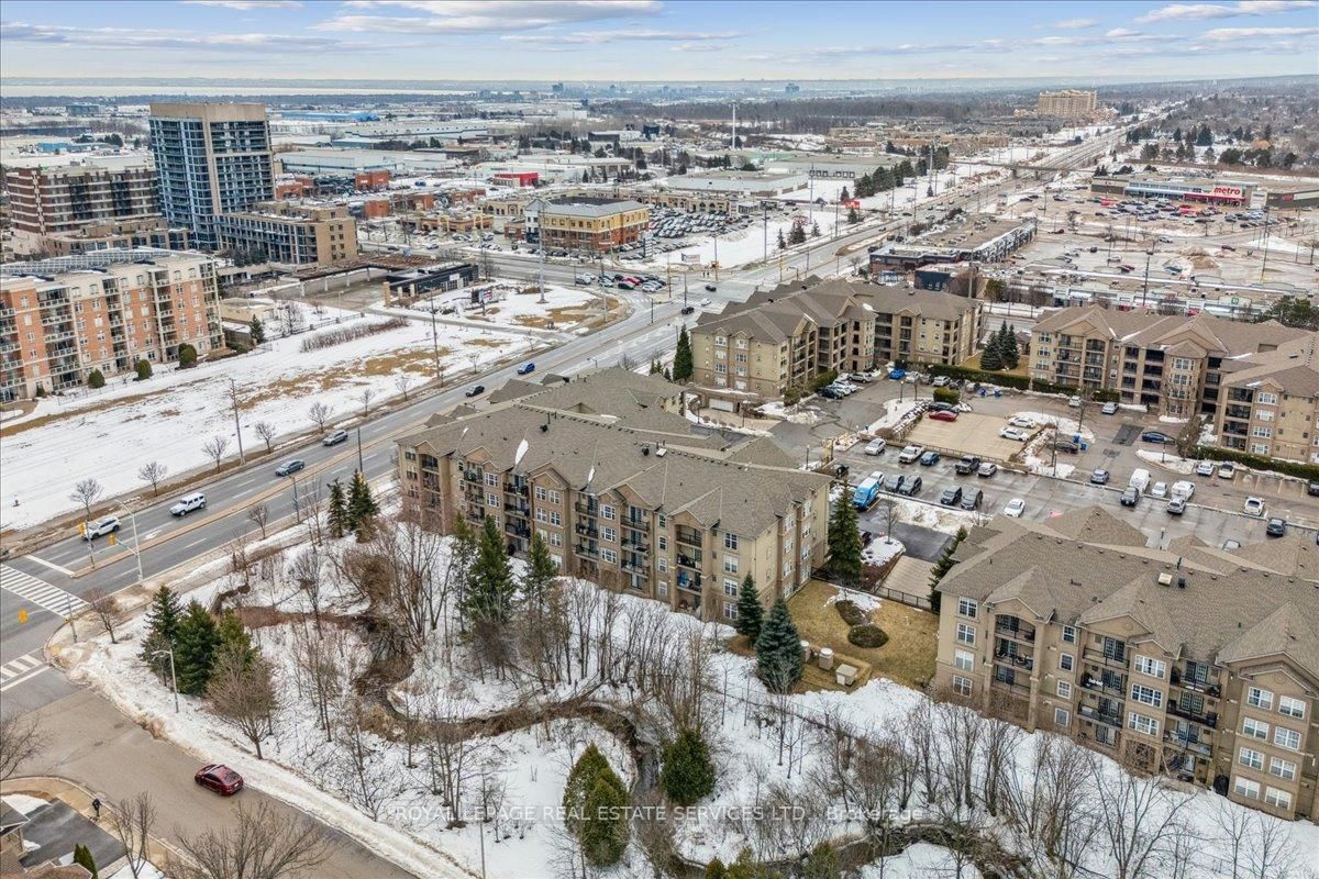 2055 Appleby Line N, unit 306 for sale