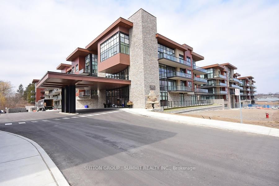 1575 Lakeshore Rd W, unit 428 for rent