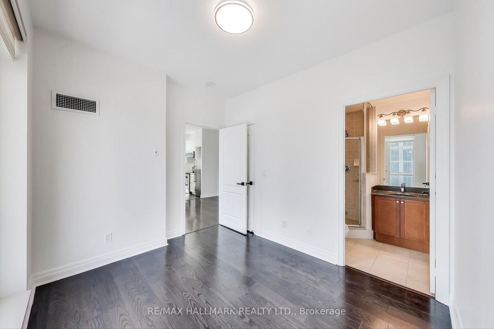 2119 Lake Shore Blvd W, unit 809 for rent