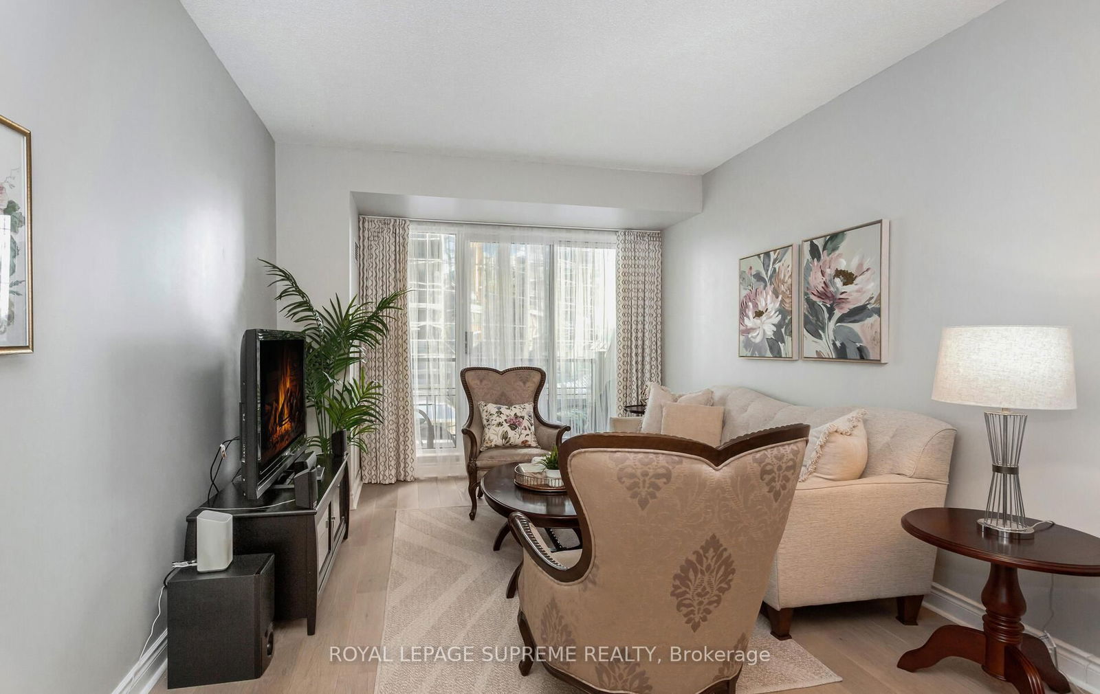 2 Aberfoyle Cres, unit 411 for sale