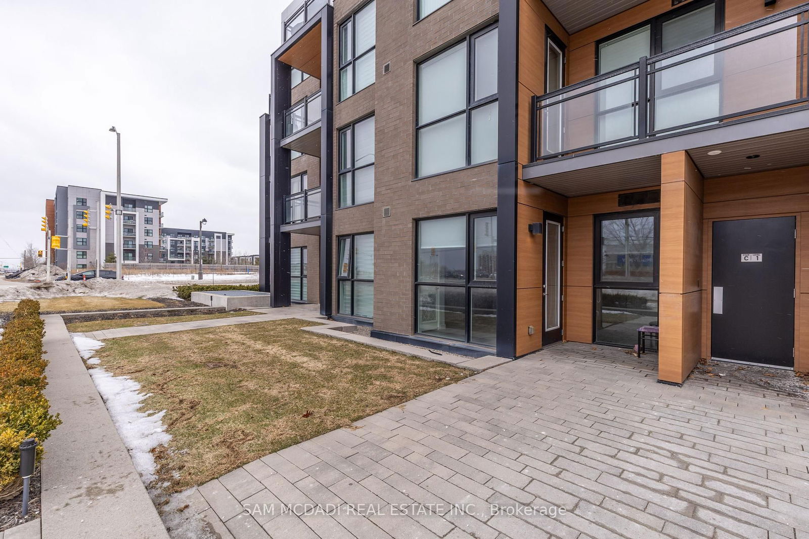 168 Sabina Dr, unit 105 for sale