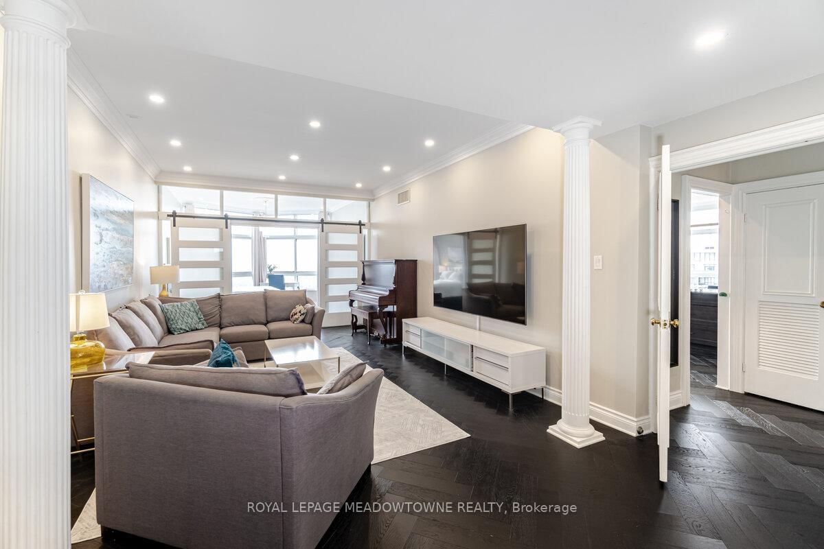 1300 Bloor St, unit PH10 for sale