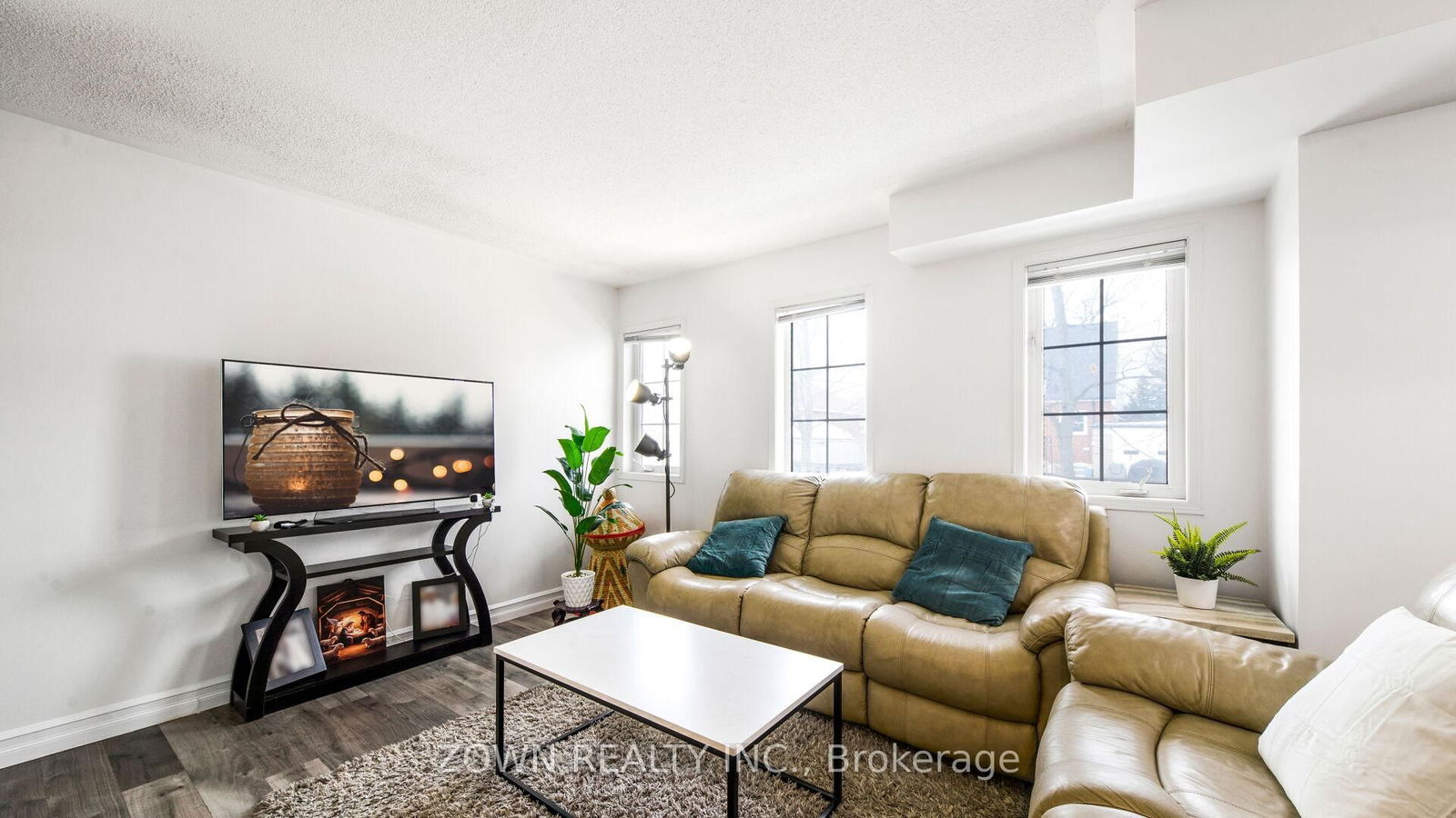 72 Sidney Belsey Cres, unit 304 for sale