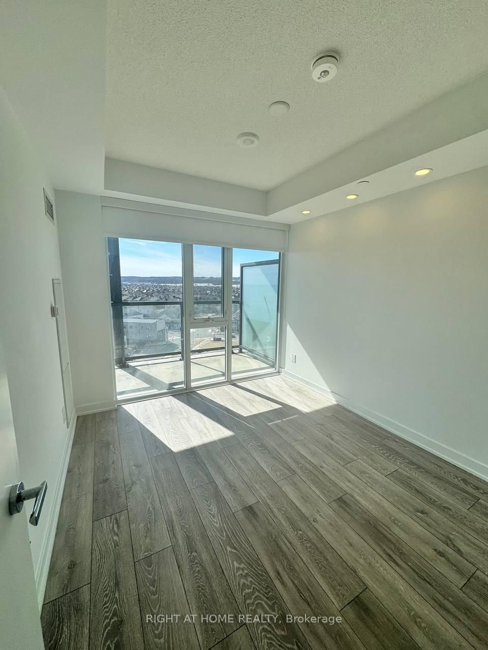 3200 Dakota Common, unit B916 for sale