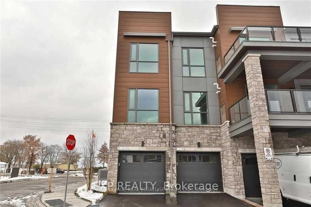 2388 Khalsa Gate, unit 106 for rent