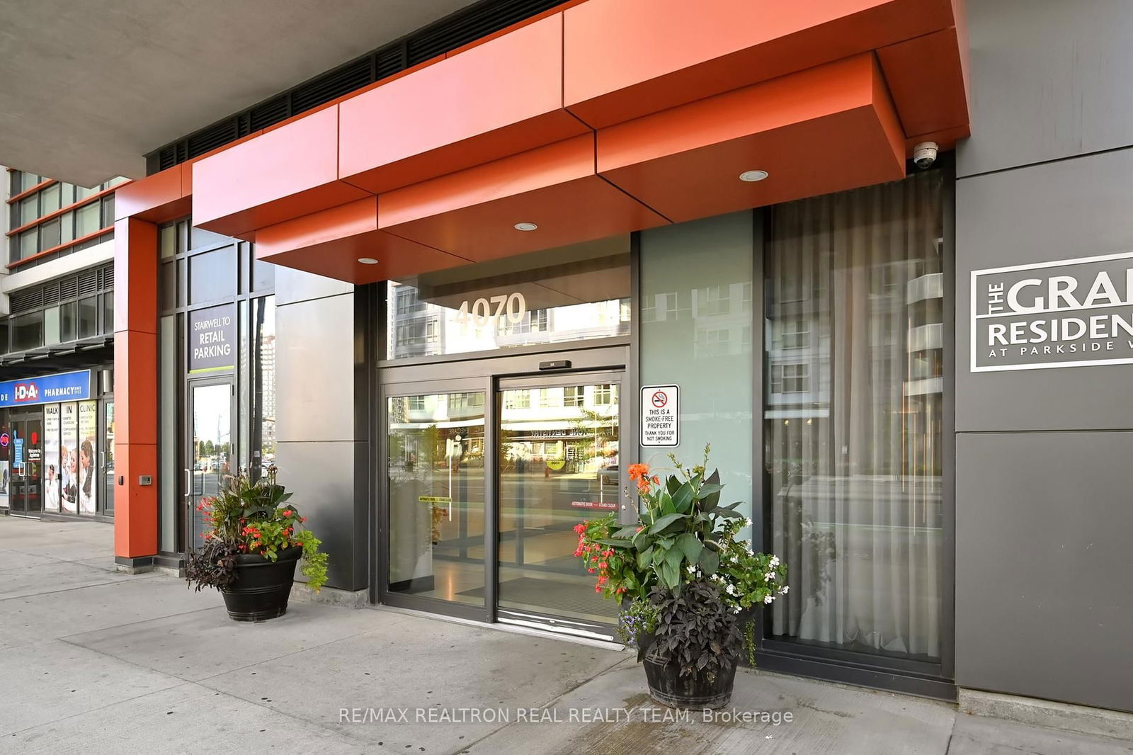 4070 Confederation Pkwy, unit 2205 for sale