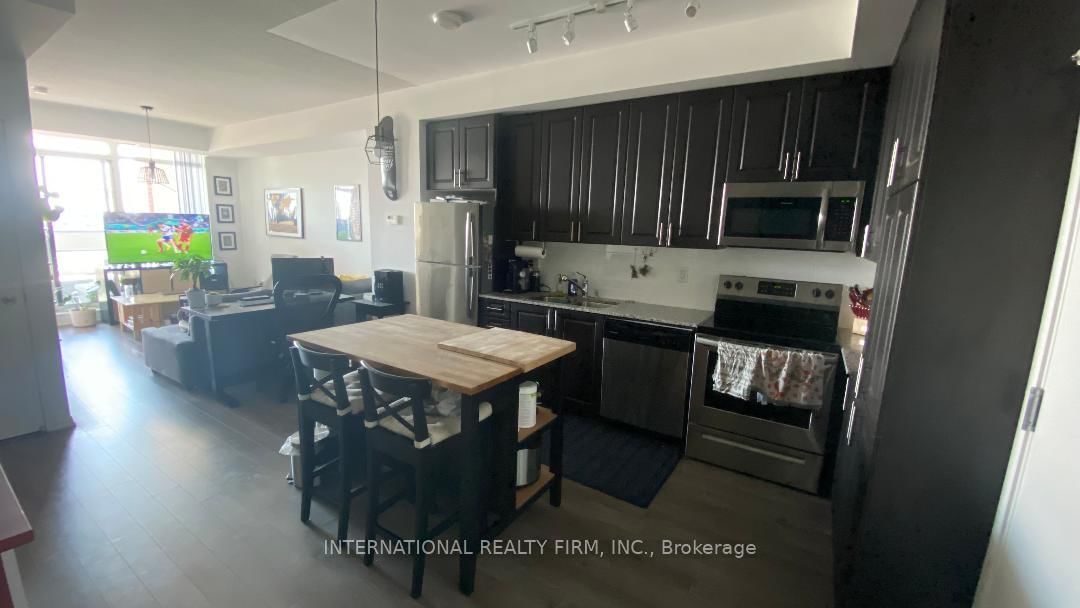 3091 Dufferin St, unit 601 for rent