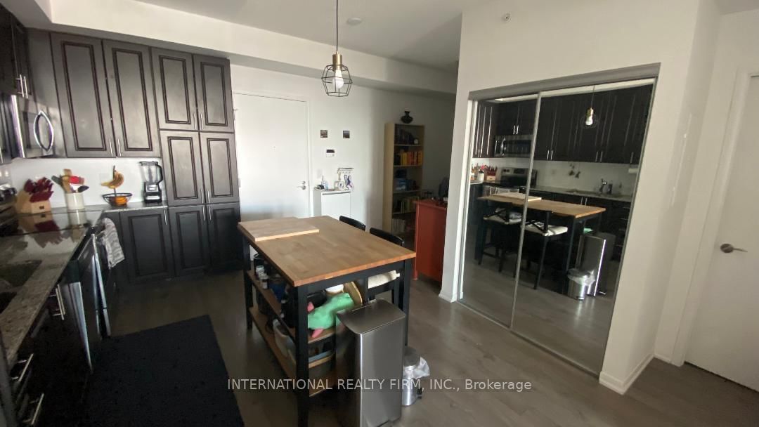 3091 Dufferin St, unit 601 for rent