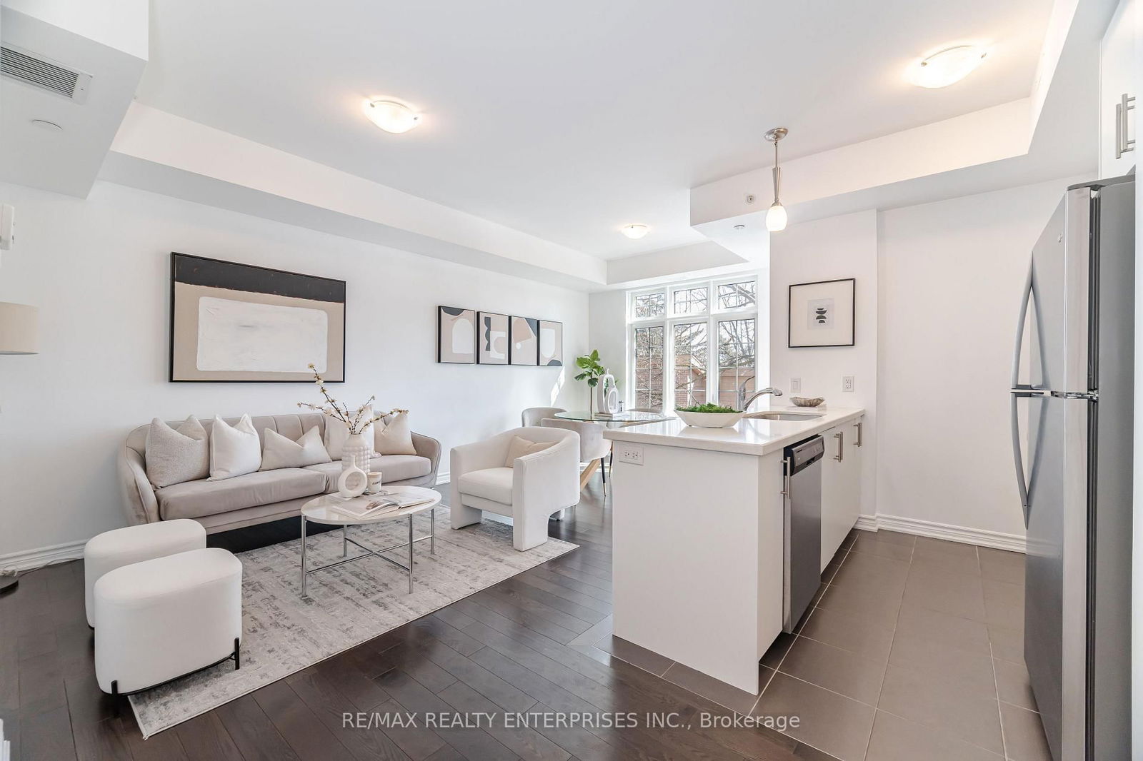 215 BROADWAY St, unit 307 for sale