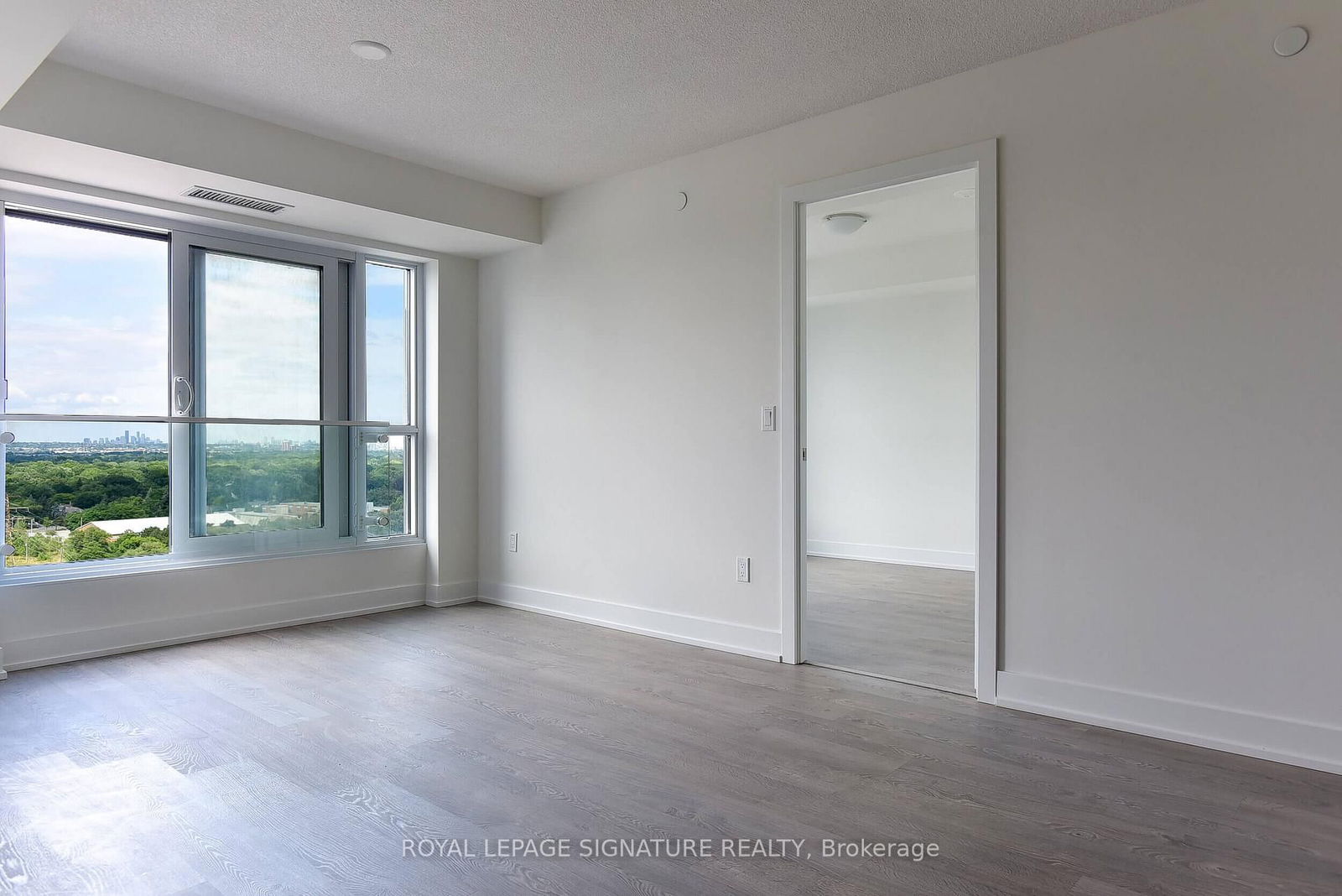 7 Mabelle Ave, unit 1507 for sale