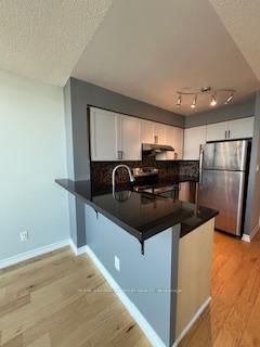 200 Manitoba St, unit 508 for rent