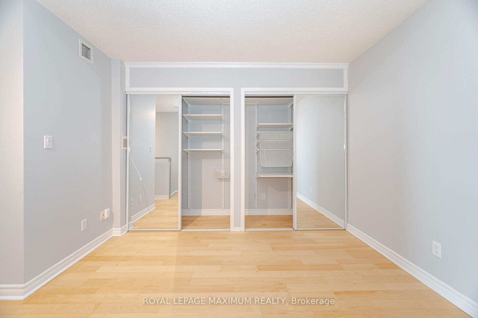 200 Manitoba St, unit 508 for rent