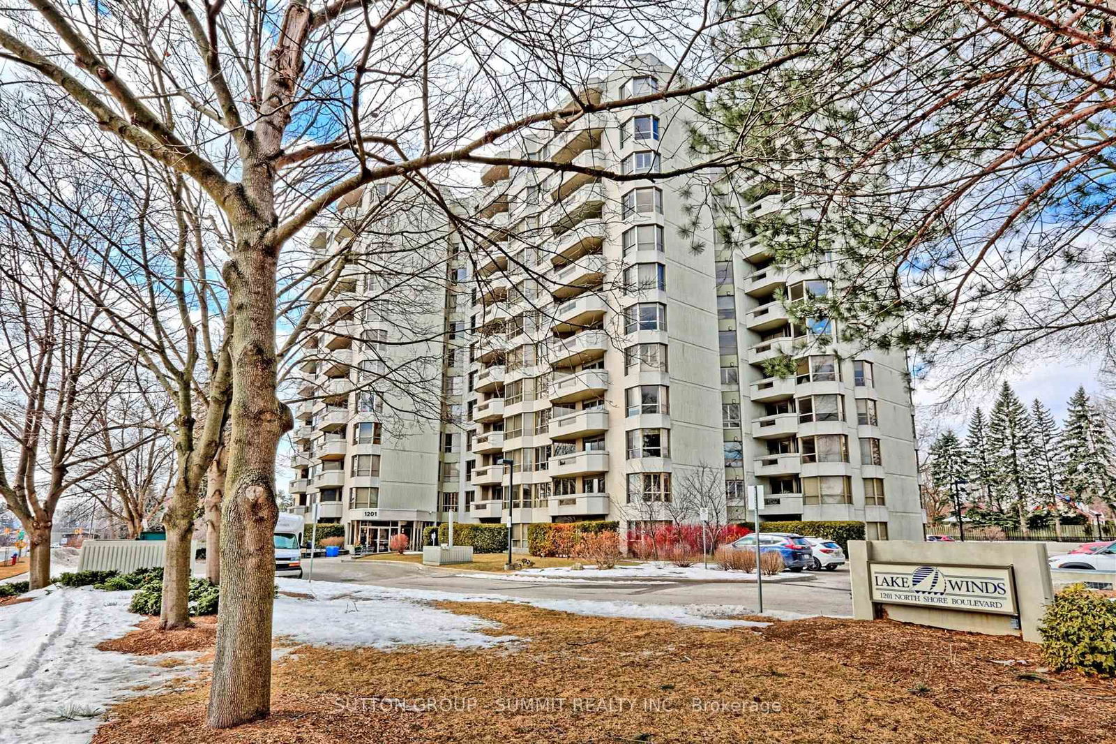 1201 North Shore Blvd E, unit 1002 for sale