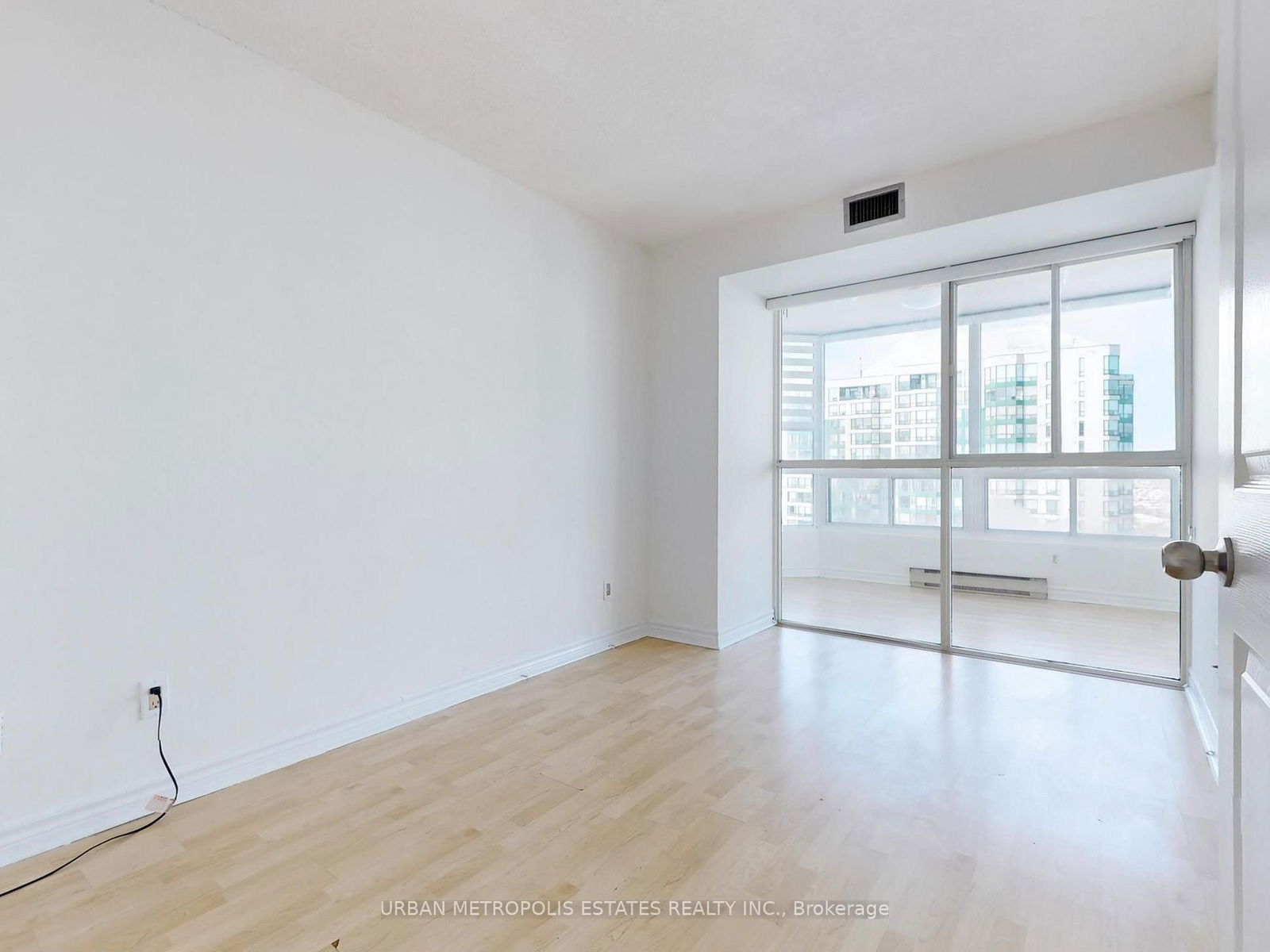 4450 Tucana Crt W, unit 1806 for rent